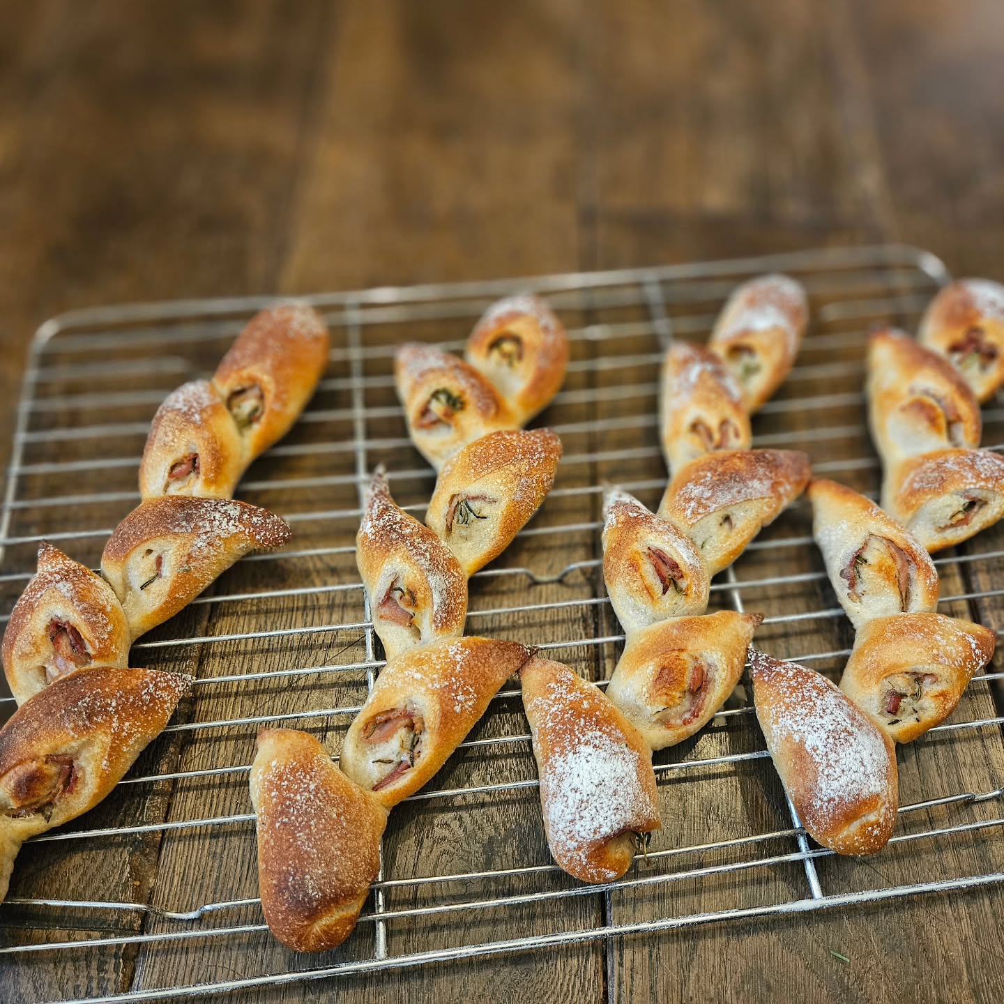 明日31日金曜日のメニューです